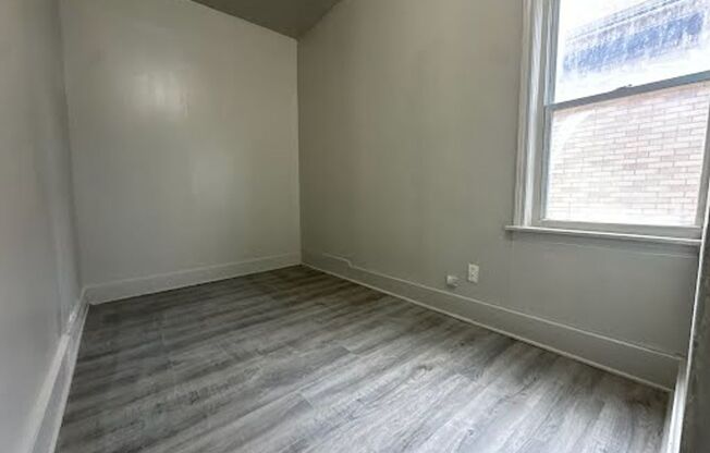 2042 S 6th St.