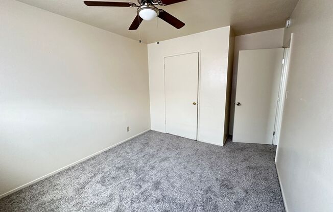 2 beds, 1 bath, $1,300, Unit 1100 E 17th St Apt 50