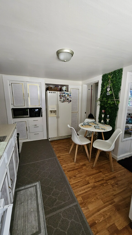 32 S MORRISON AVE