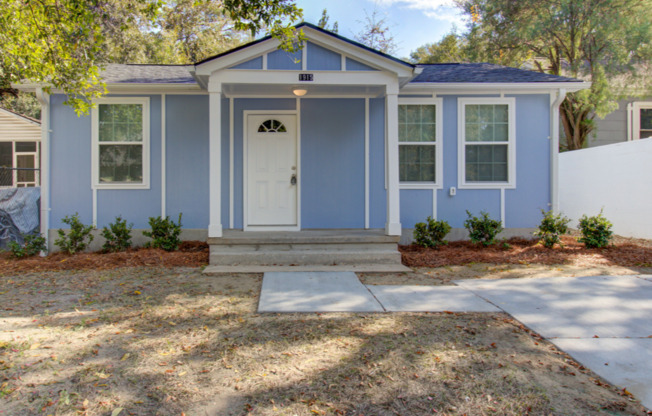 Move-In Special Starting May 1st! Limited Time offer and receive $500 off your first month’s rent.