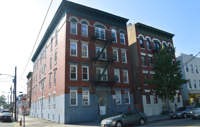 573 Central Avenue