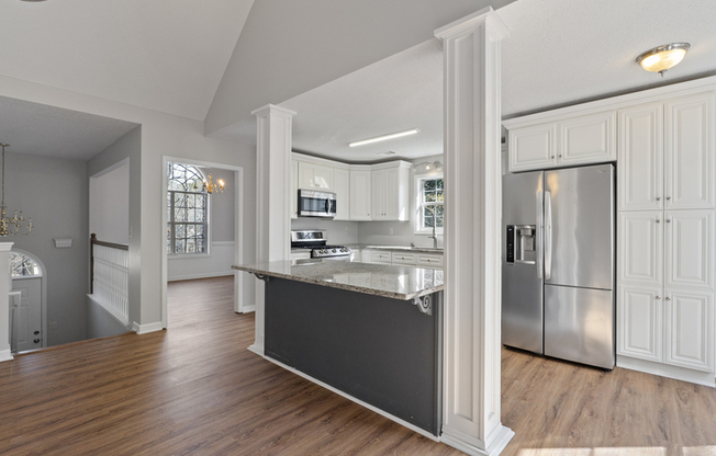 1012 CROWN RIV PKWY