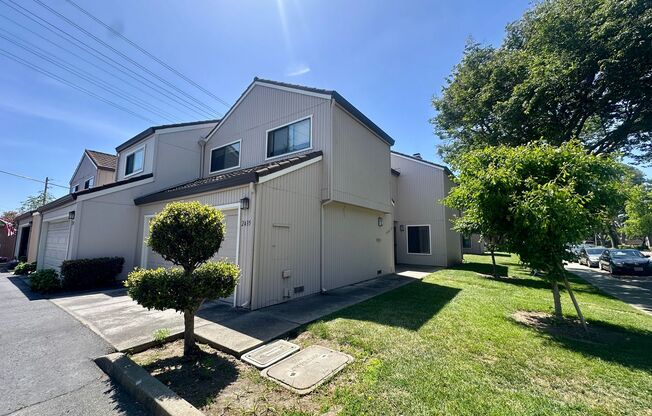 FOR RENT – 2435 South Drive, Santa Clara, CA 95051