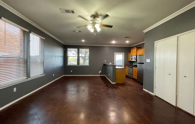 8424-8426 Jay Street