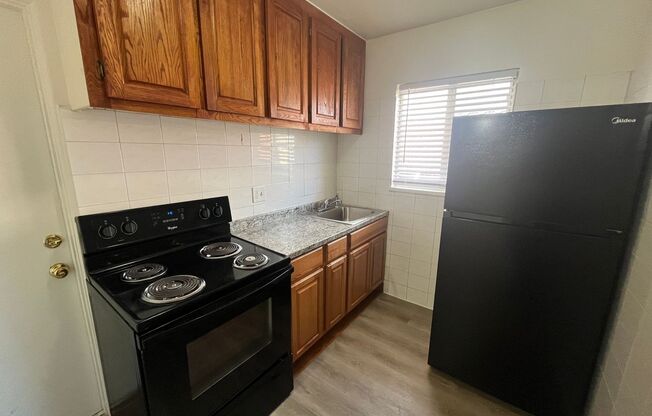 2 beds, 1 bath, 850 sqft, $1,395, Unit 1567