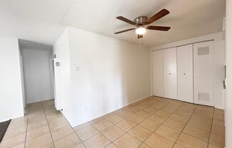 2 beds, 2 baths, 950 sqft, $2,100, Unit #4