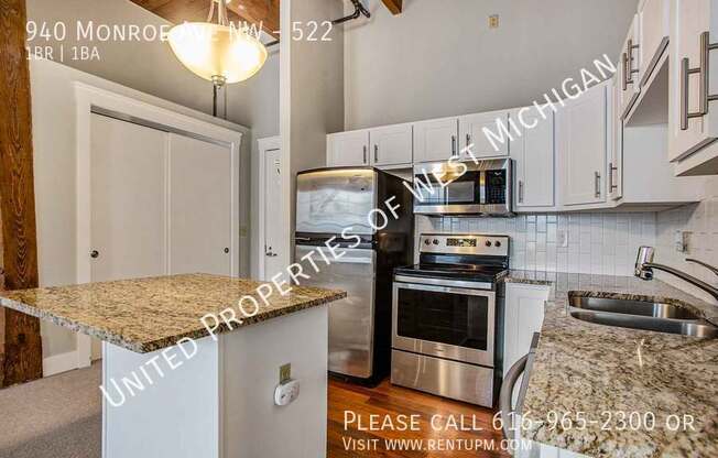 940 Monroe Ave NW