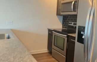 149 W KINZIE