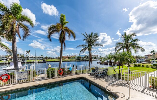 QUINTESSENTIAL WATERFRONT SEASONAL RENTAL