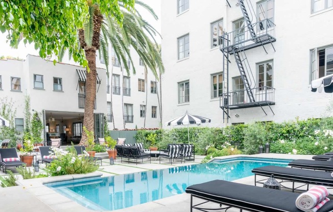 Pool View at Villa Carlotta – Furnished Apartments, Los Angeles, CA