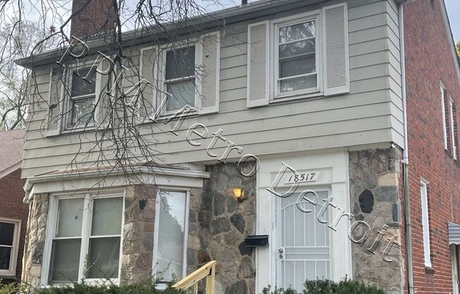 SPACIOUS COLONIAL
