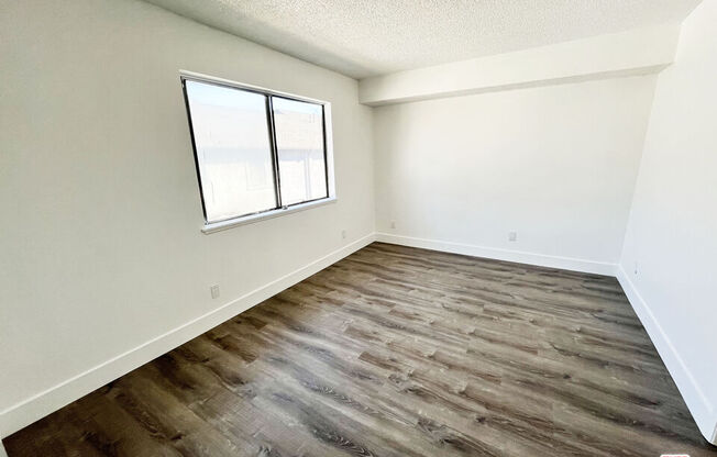 1 bed, 1 bath, 750 sqft, $1,850, Unit 24