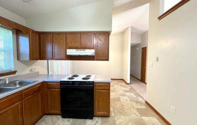 3 beds, 2 baths, $1,500