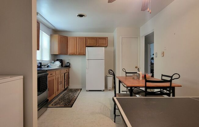 3 beds, 1 bath, $1,675