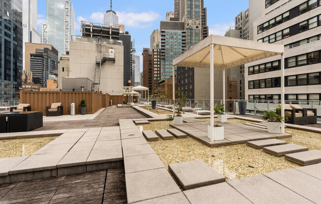 Studio, 1 bath, 726 sqft, $4,600, Unit 415