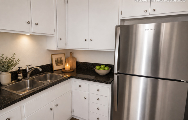 2 beds, 1 bath, 750 sqft, $2,145, Unit 305