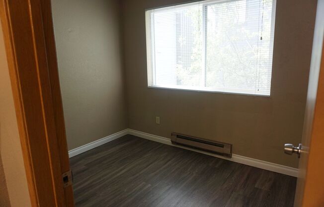 3 beds, 2 baths, 643 sqft, $2,450, Unit A303