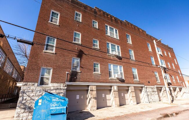 1 bed, 1 bath, 900 sqft, $850, Unit #20