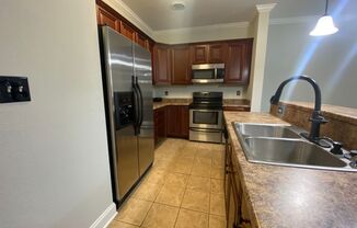 2 beds, 2.5 baths, $1,950