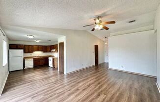 3 beds, 2 baths, $1,400