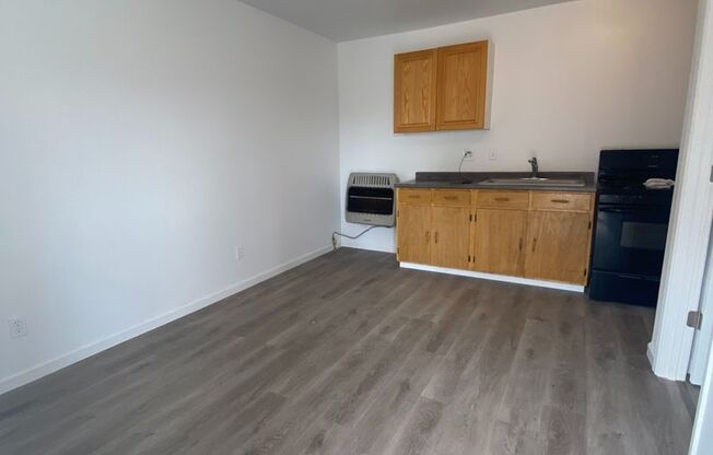 1 bed, 1 bath, $850