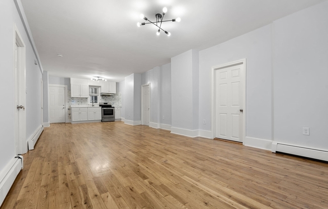 48 TOWN HL ST
