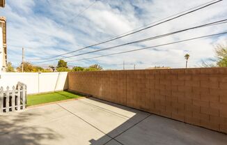 Bright and inviting 2 story home located in the NW