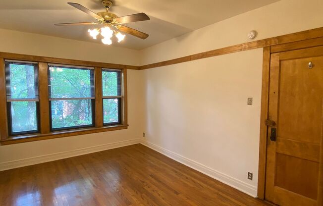 2540 N. Racine