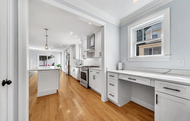 21 CRES RD