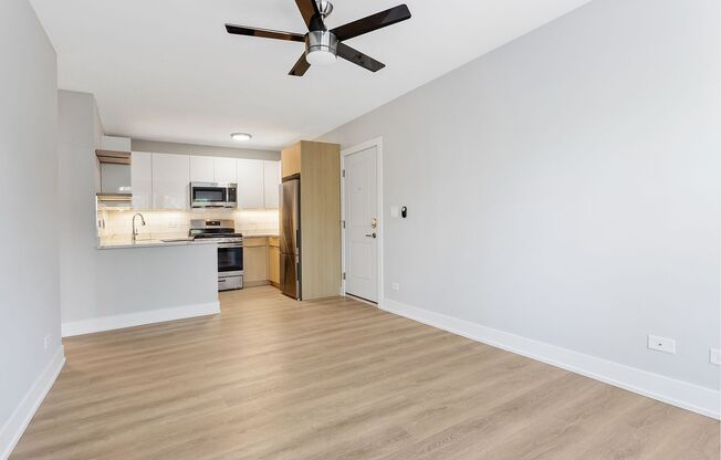 1 bed, 1 bath, 464 sqft, $1,825, Unit 307