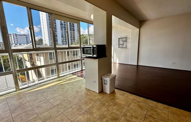 Studio, 1 bath, $1,700, Unit # 301