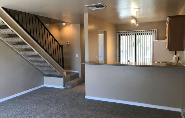 2 beds, 1.5 baths, 785 sqft, $1,049, Unit 129