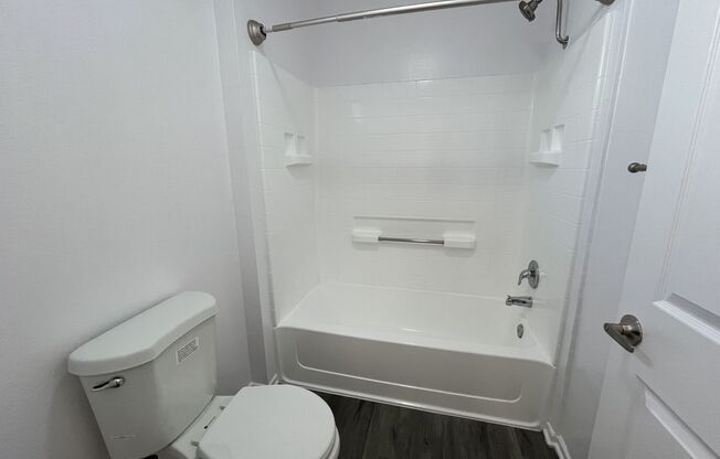 2 beds, 2 baths, 1,200 sqft, $2,748, Unit 304