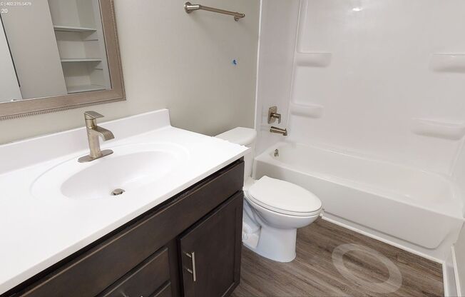 2 beds, 1 bath, $1,050, Unit #16