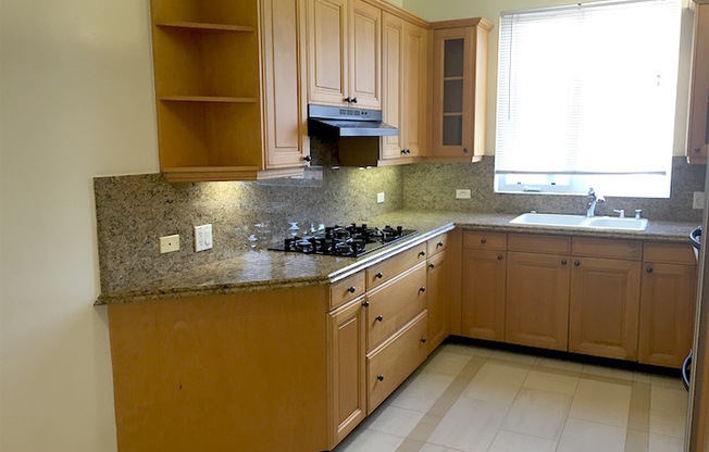 2 beds, 2 baths, $3,895, Unit UNIT 412