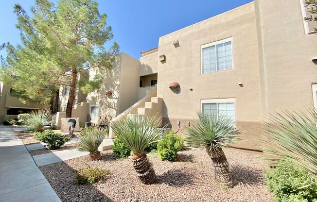 Charming condo near Summerlin in desirable Northwest Las Vegas