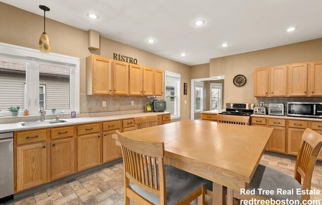 14 BOWDOIN ST