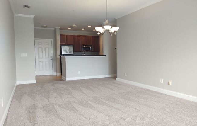 Pristine Condo located in the Preston Flats Complex!