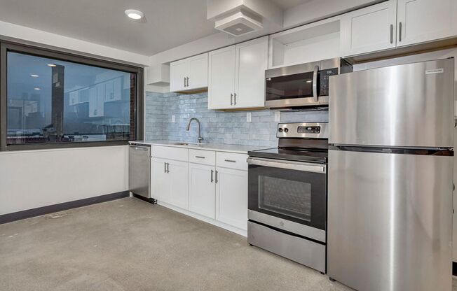 1 bed, 1 bath, 500 sqft, $1,299, Unit 205