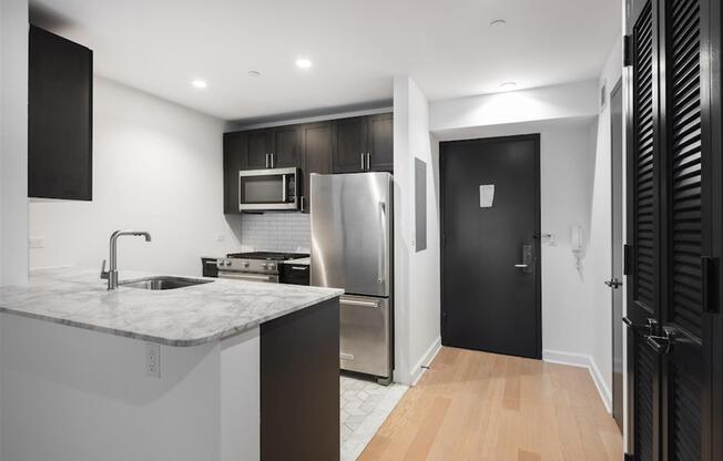 2 beds, 2 baths, 953 sqft, $8,995, Unit PH01