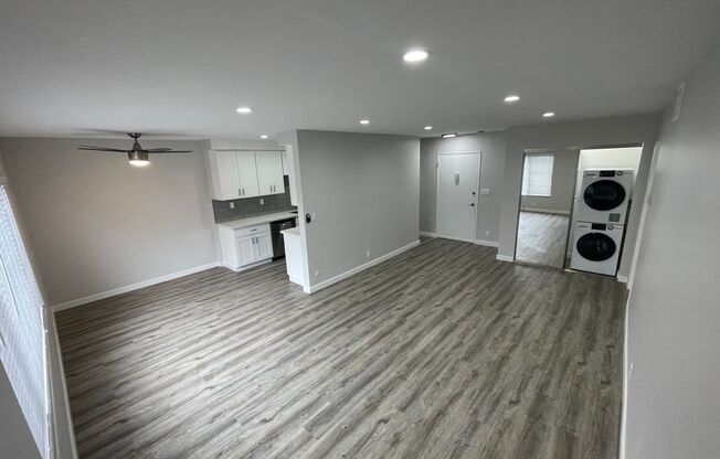 1 bed, 1.5 baths, 951 sqft, $3,198, Unit 106