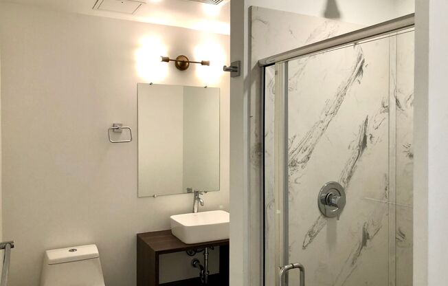 Studio, 1 bath, 400 sqft, $1,310, Unit 502