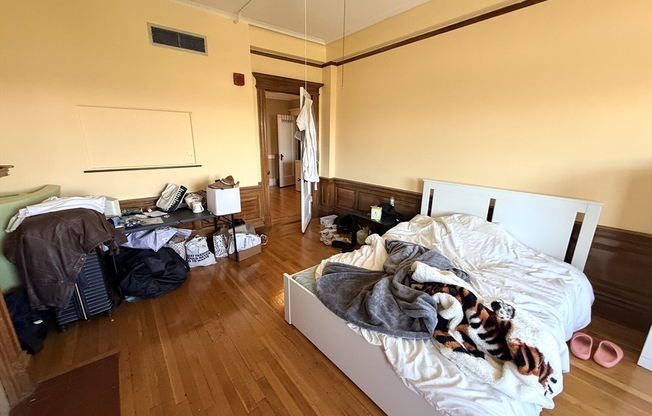1 bed, 1 bath, 628 sqft, $2,950, Unit 72