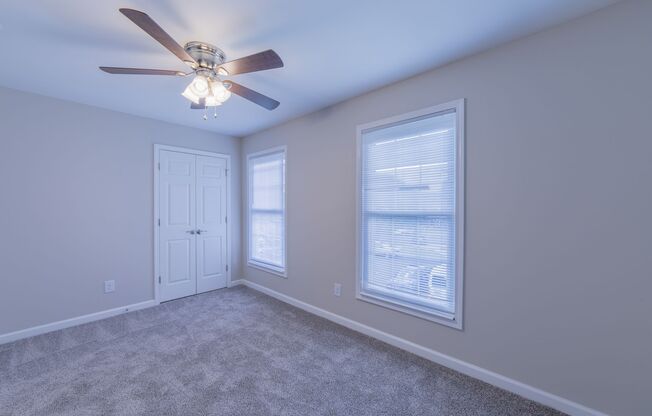 3 beds, 1.5 baths, 1,075 sqft, $1,650, Unit 723HCI