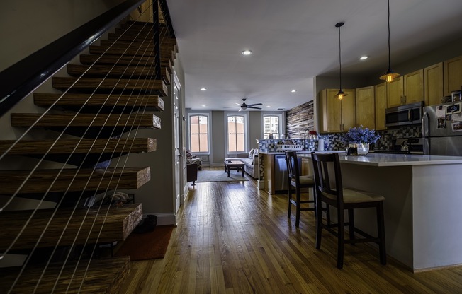 Spruce Street 1602