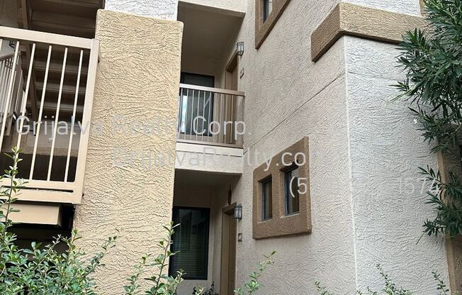 2 Bed, 2 Bath Condo in Foothills Gated Community  (River/Hacienda del Sol)