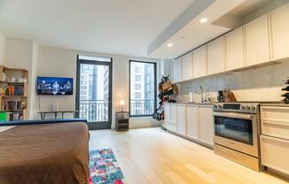 111 MONTGOMERY ST