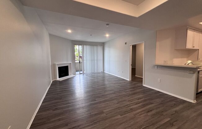 2 beds, 2 baths, 1,200 sqft, $2,698, Unit 208