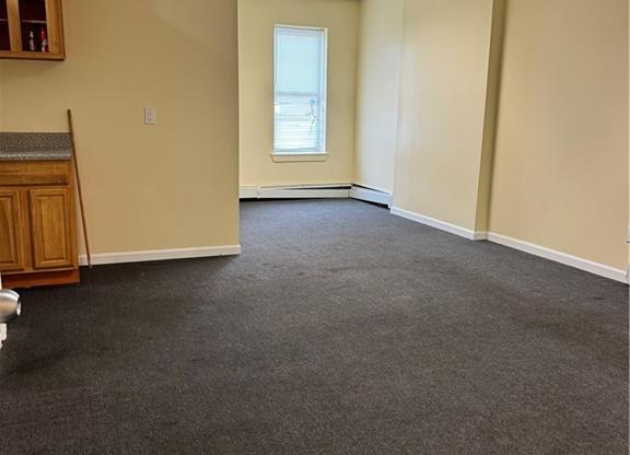 Studio, 600 sqft, $2,000