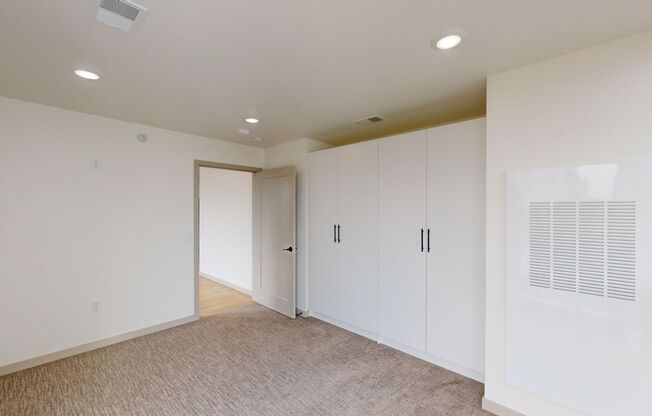 1 bed, 1 bath, 468 sqft, $774, Unit 3124-104